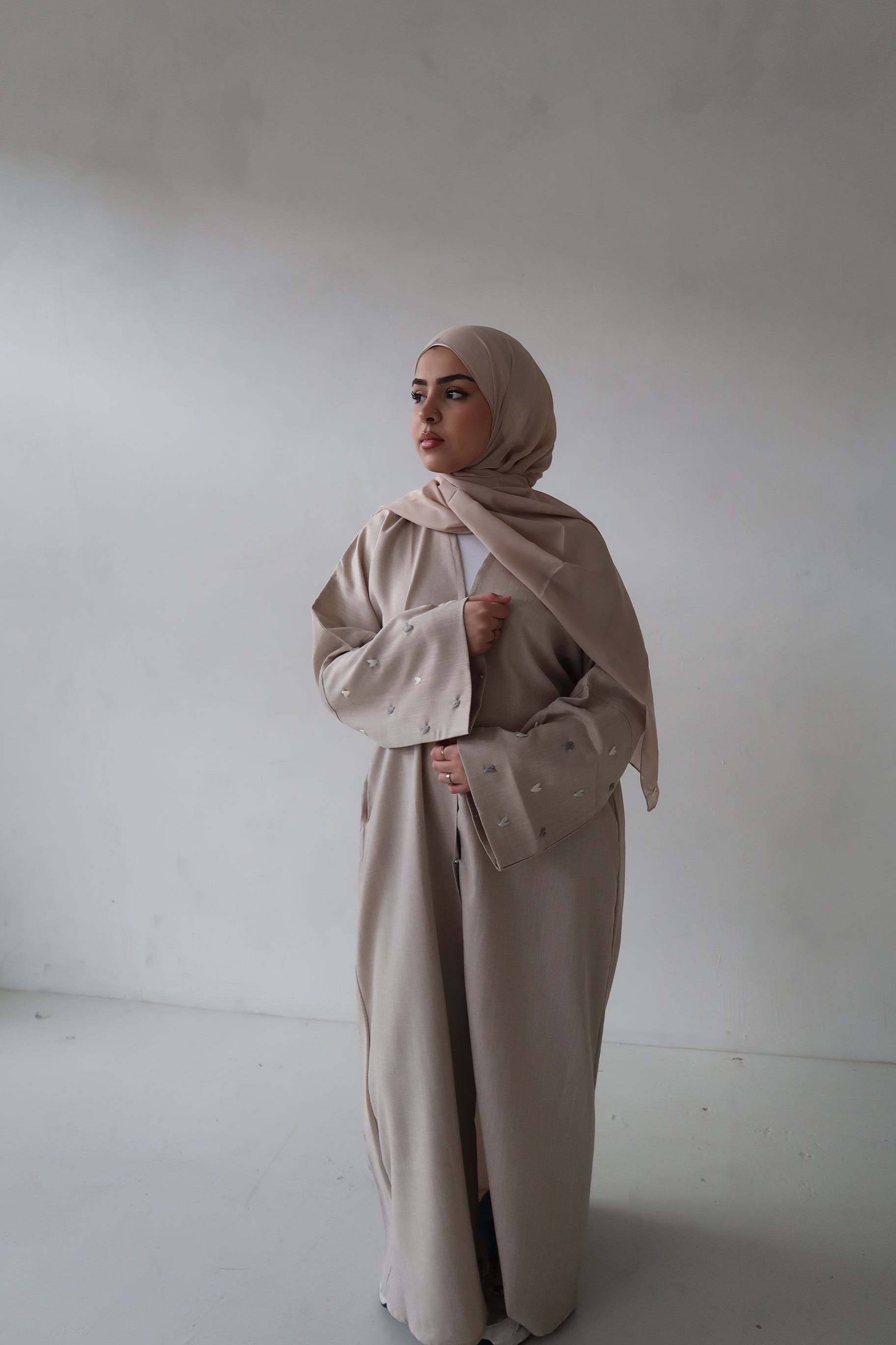 Qalb abaya - Grey