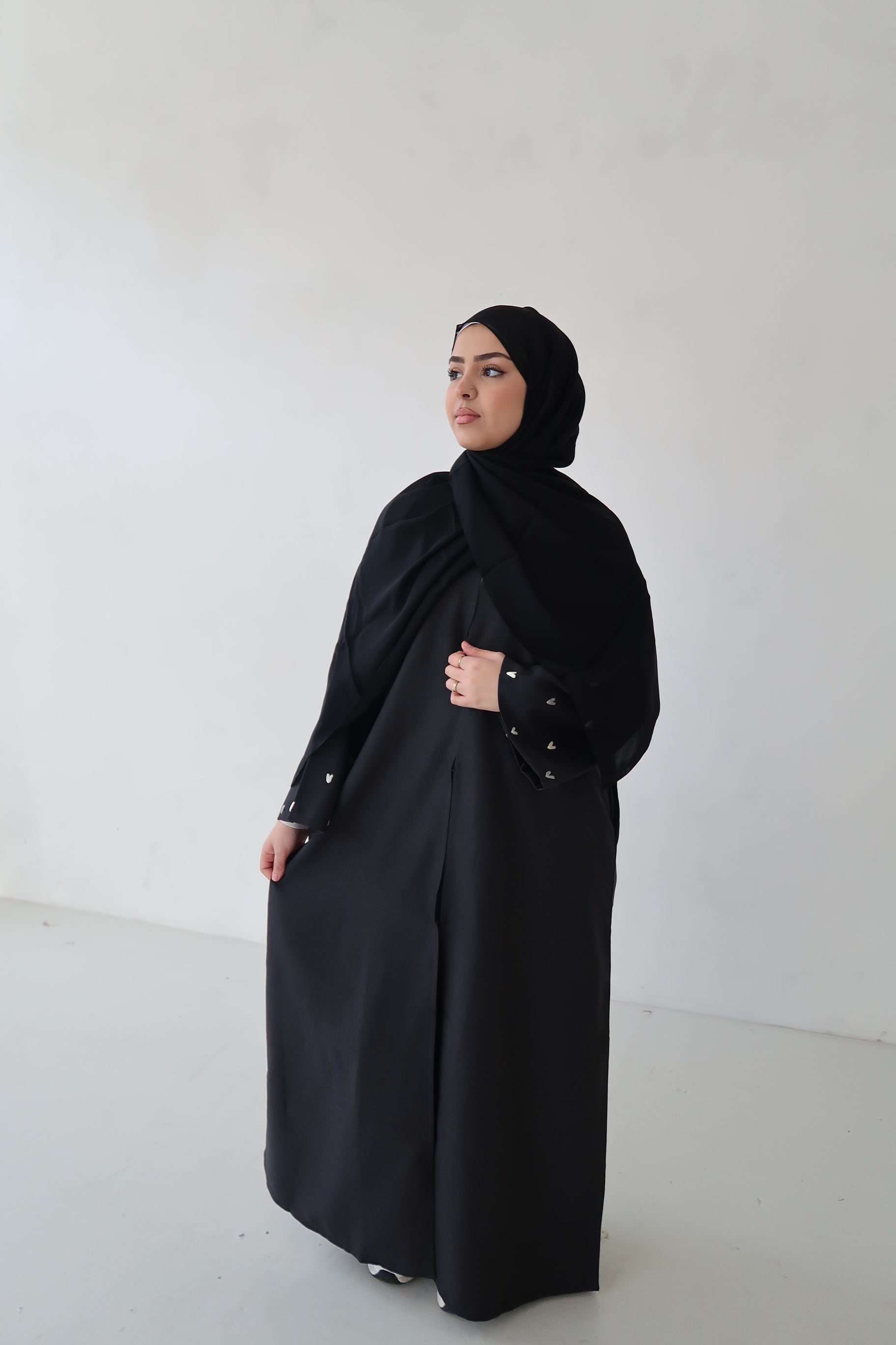 Qalb Abaya - Black